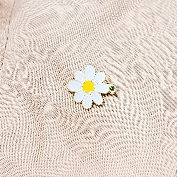 Daisy Metal Pins (KimyJoe CutiePins)