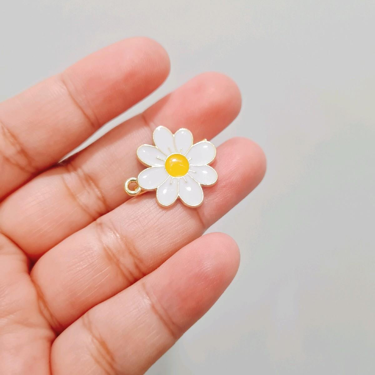 Daisy Metal Pins (KimyJoe CutiePins)