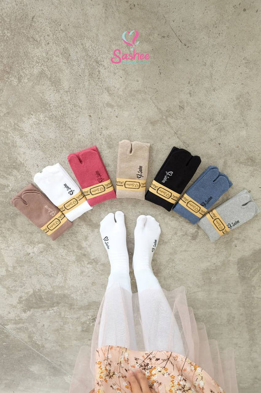 Sashee Long Socks (up to knee level)